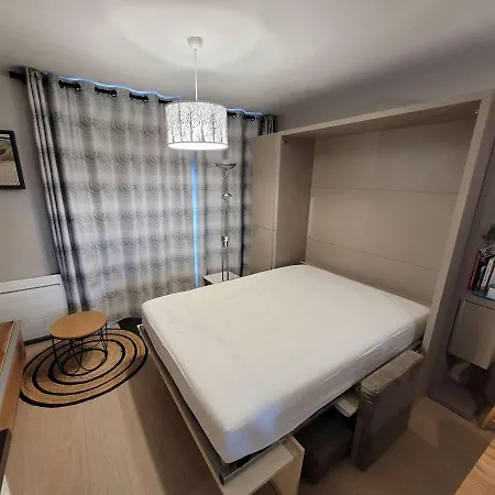 Avec Balcon, Parking Privatif Et Wi-fi A - Fr-1-675-20 *